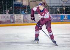 Alberts Šmits 12 gados varēja beigt spēlēt hokeju, bet tagad tiek pieskaitīts Latvijas visu laiku lielākajiem talantiem