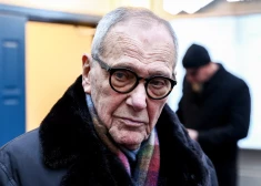 Спасибо детям и докторам: Эммануил Виторган в день 86-летия выступил с обращением