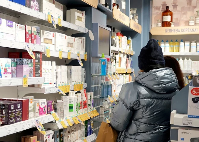 Asociācija vieš skaidrību, kad pacientiem aptiekās vairs nebūs jāmaksā farmaceita pakalpojums