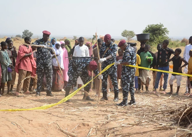 Bailes un apjukums Nigērijas ciematā pēc ASV trieciena; vietējie iedzīvotāji apgalvo, ka šajā apgabalā ISIS nav manīti