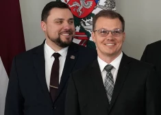 Zināms, kuri Saeimas deputāti novembrī saņēmuši lielākās algas