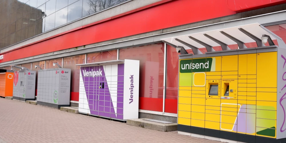 Рынок доставок в Латвии застыл, но посылок меньше не становится.