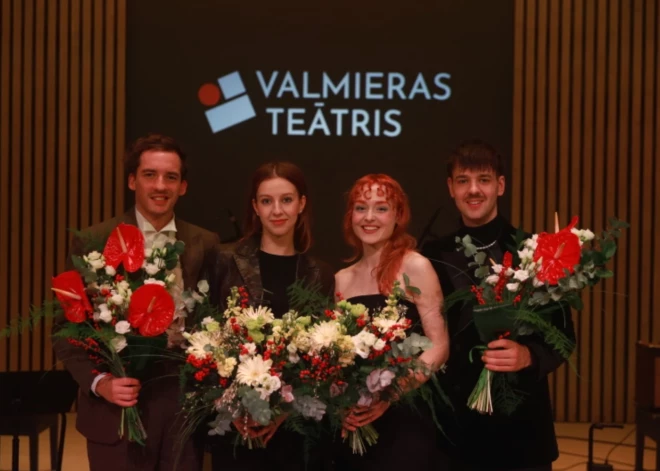 Valmieras teātris par gada aktieriem nosauc Emburi, Barkāni, Jančevski un Bīviņu