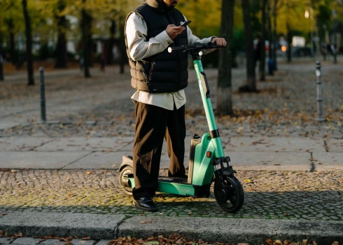 “Bolt Drive” koplietošanas automašīnu un “Bolt” skrejriteņu pakalpojumi nebūs pieejami no 31. decembra plkst. 23.30 līdz 1. janvāra plkst. 7.00. 