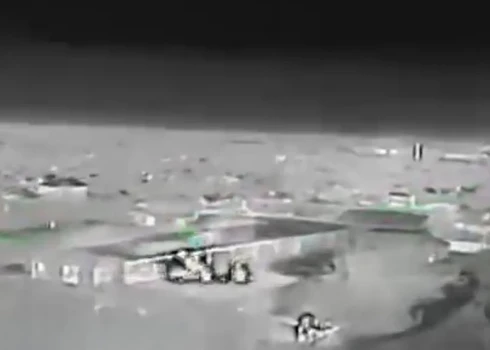 Luhanskas apgabalā droni uzbruka 1435. pulka remonta bāzei netālu no Antracita ciema.