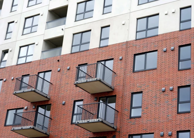 Эксперты считают, что жители Латвии могут еще глубже залезать в долги