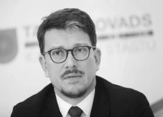 Mūžībā devies Saeimas deputāts Edgars Zelderis