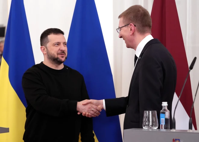Rinkēvičs: Zelenskis pateicas Latvijas tautai par nelokāmo atbalstu un vēl laimīgu jauno gadu