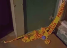 Mežciemā savā kāpņu telpā noasiņojis 40 gadus vecs vīrietis. Kaimiņiem ir vairākas versijas par notikušo