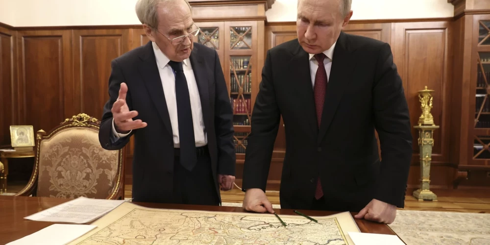 Par spīti brīdinājumiem Igaunijas izlūkdienests neredz tiešus draudus no Krievijas.