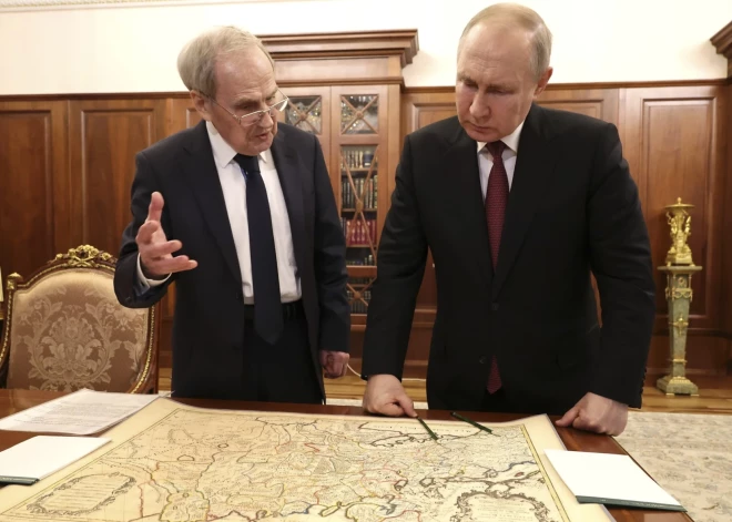 Igaunijas izlūkdienests: nav pazīmju, ka Krievija plānotu uzbrukumu Baltijas valstīm vai NATO