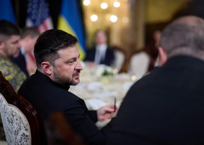 Zelenskis nosauc divus jautājumus, kurus uzdos Putinam