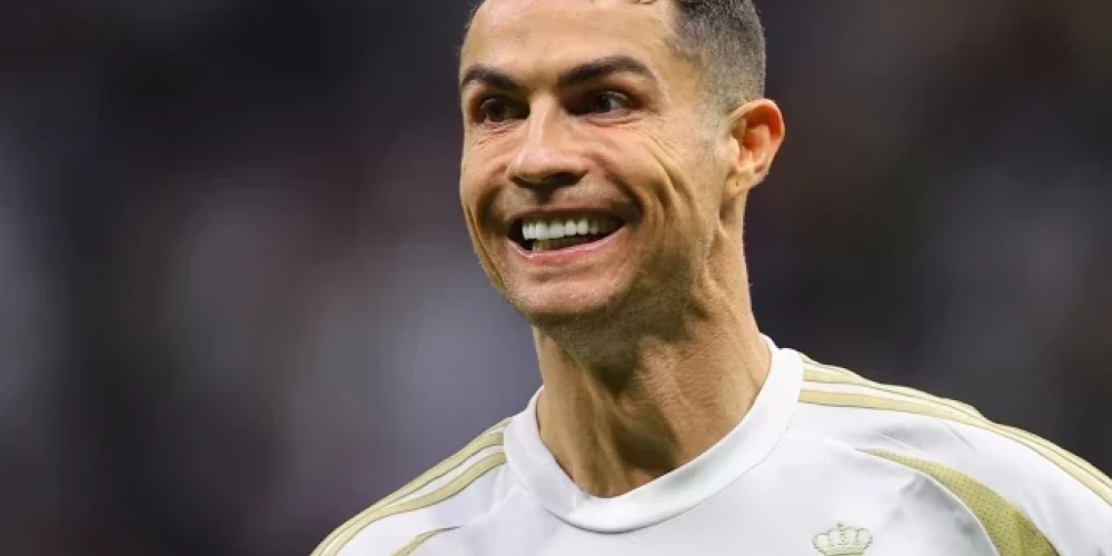 Krištianu Ronaldu mērķa sasniegšanai vajadzīgi vēl 44 vārti. 