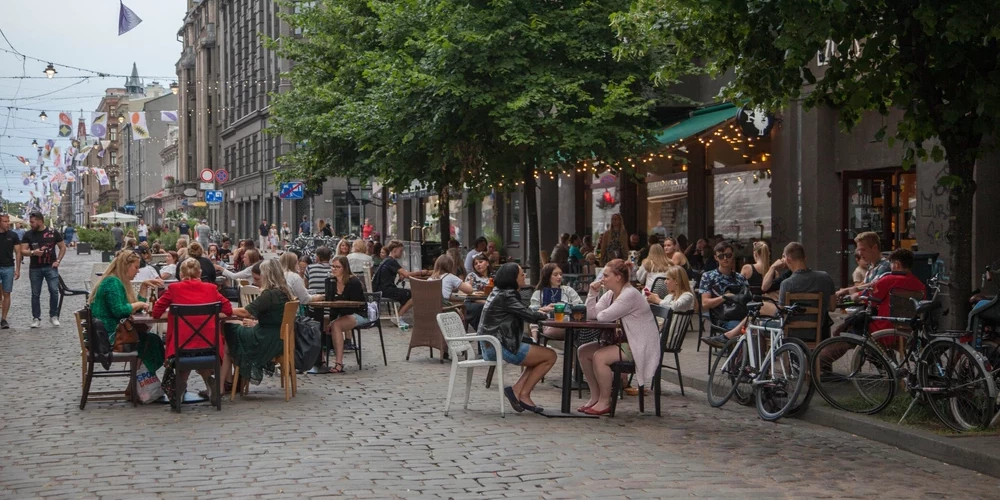 После временного преобразования улицы Тербатас в пешеходную летом 2020 года существенных шагов вперед не последовало.