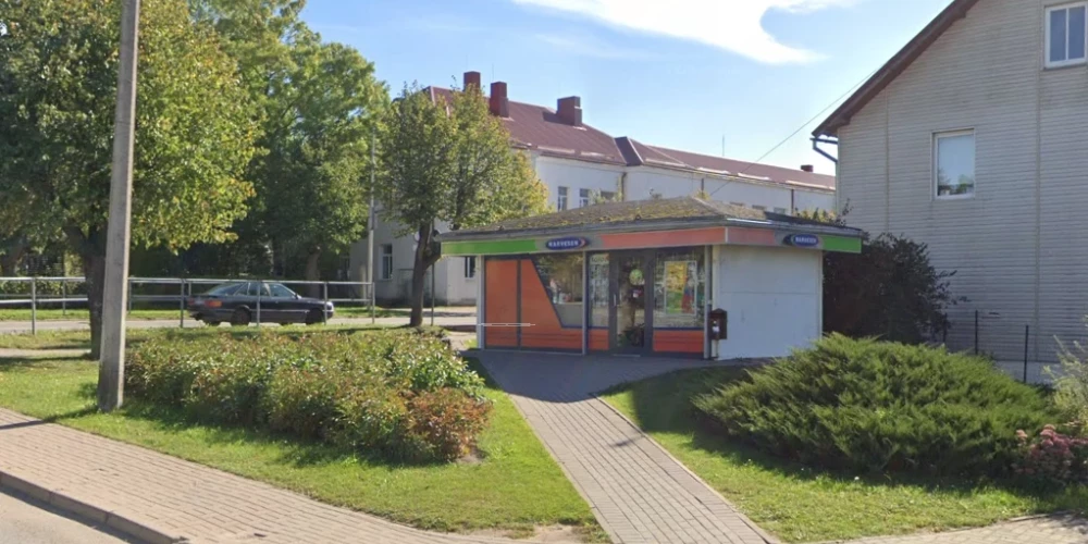 "Narvesen" kiosks atradās Gulbenes centrā, Rīgas ielā 37A (ekrānuzņēmums no "Google Maps")