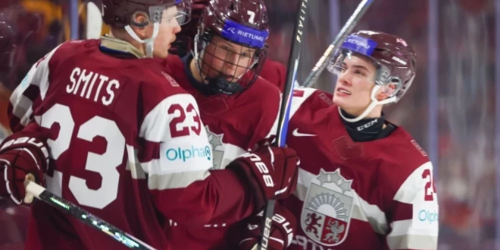 B grupā līdere ar astoņiem punktiem trīs spēlēs ir Kanāda, Somijai ir septiņi punkti, Čehija iekrājusi piecus punktus, Latvija izcīnījusi četrus punktus.