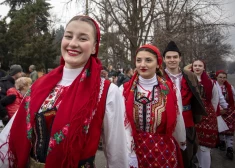 Pusnaktī eirozonai pievienosies vēl kāda Eiropas valsts