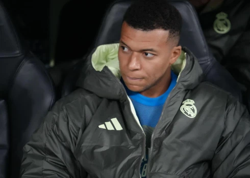 Kilians Mbapē varētu izlaist vairākas nedēļas