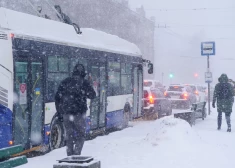 Uzmanību, stipra snigšana! 1. janvārī būs spēkā dzeltenais brīdinājums