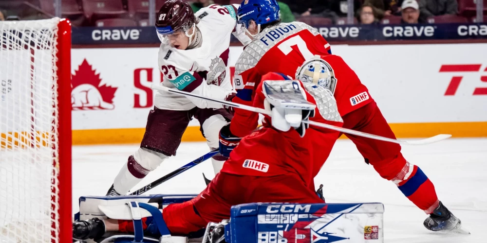 Latvijas U-20 izlase pēc zaudējuma Čehijai palika ceturtajā vietā grupā (foto: Scanpix / AP)