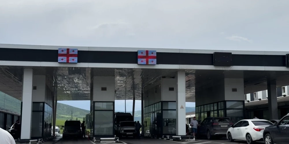 Грузия отказывается признавать захваченные РФ территории.