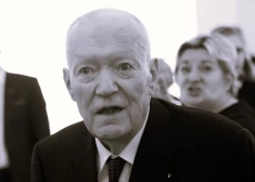 91 gada vecumā mūžībā devies Vairas Vīķes-Freibergas vīrs Imants Freibergs