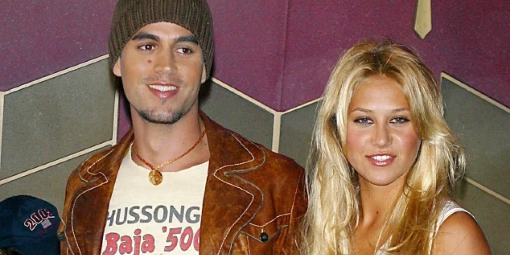 Энрике Иглесиас и Анна Курникова в 2002 году.