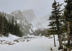 Pārgājiena dalībnieki Kolorādo kalna takā atrod sievietes līķi