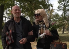 "Ģimene burkā" dalībnieki Karalkini atklāj savu iepazīšanās stāstu: "Es viņam teicu, lai apstādina mašīnu un noskūpsta mani"