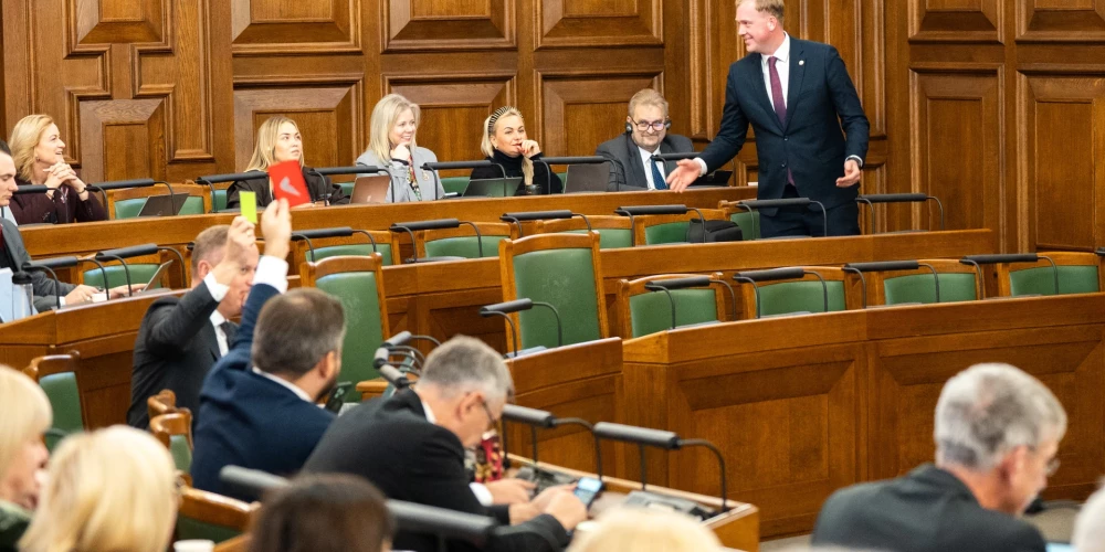 Saeima rudens sesijā pieņēmusi 126 likumus.