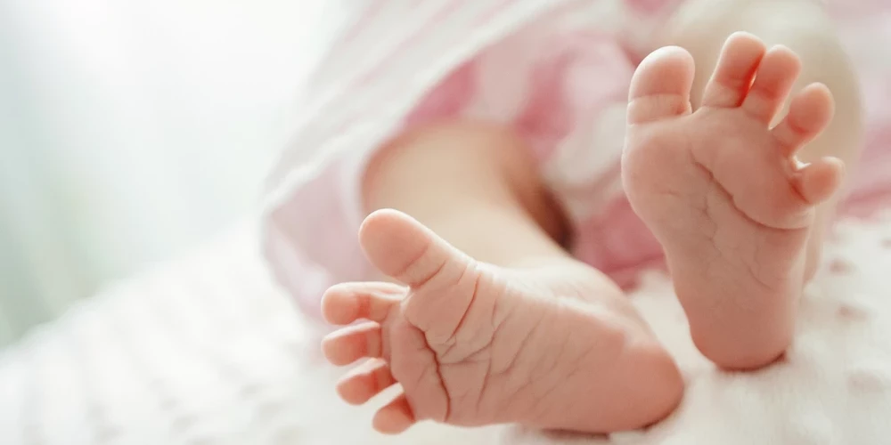 Visbiežāk NMPD etapā mazuļi dzimst sievietēm, kurām jau iepriekš ir bijušas vairākas dzemdības.