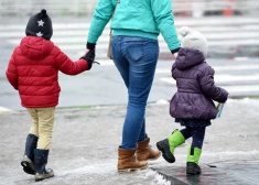 Parakstu vākšana par ģimenes jēdzienu Satversmē sākusies gausi