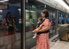 Ķīna nolēmusi palielināt dzimstību neierastā veidā