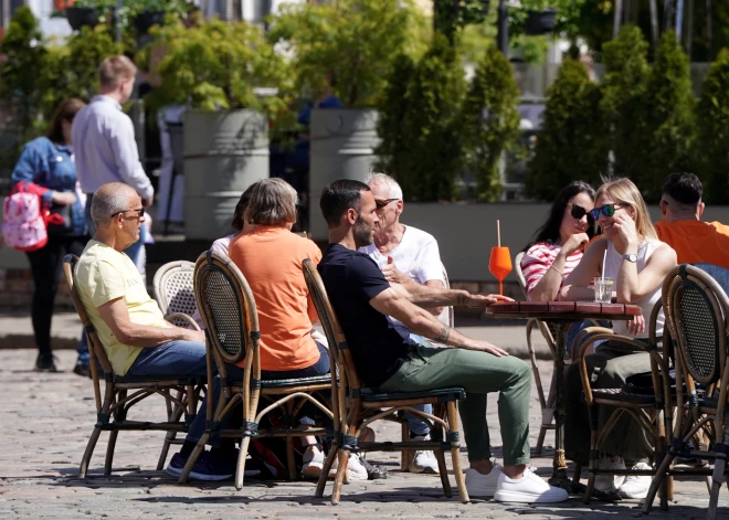 Ēdinātāji: trūkst skaidra plāna tūrisma atdzīvināšanai