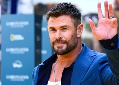 Aiz slavas un muskuļiem - Holivudas zvaigzne Kriss Hemsvorts tuvplānā