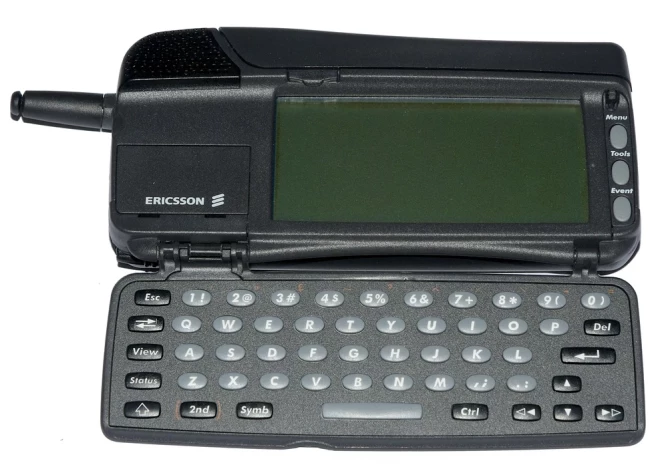 В Латвии ликвидирована компания, представлявшая когда-то знаменитый на весь мир бренд