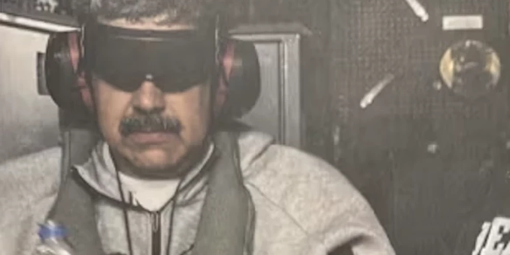 ASV prezidents Donalds Tramps dalījies ar sagūstītā Venecuēlas diktatora Nikolasa Maduro foto.