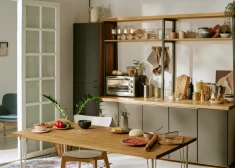 Atvērtie plaukti mūsdienu virtuvēs - vecmodīgi vai joprojām aktuāli?