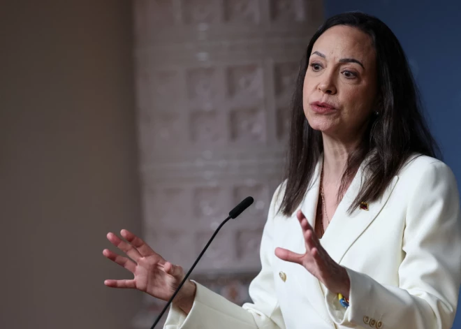 Venecuēlas opozīcijas līdere Mačado aicina prezidenta amatā stāties Gonsalesu; Trampam padomā ir cits kandidāts