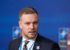 “Gatavojieties…” Lietuvas bijušais Ārlietu ministrs Landsberģis brīdinoši izsakās par ASV operāciju Venecuēlā