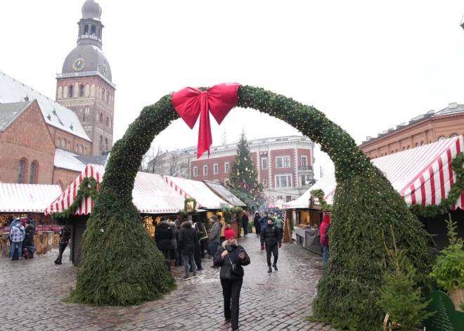 Šodien Rīgā pēdējo dienu darbosies Doma laukuma Ziemassvētku tirdziņš