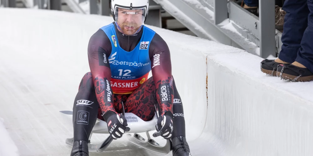 Latvijas kamaniņu braucēji Siguldā Pasaules kausa posmā iekļūst labāko desmitniekā. 