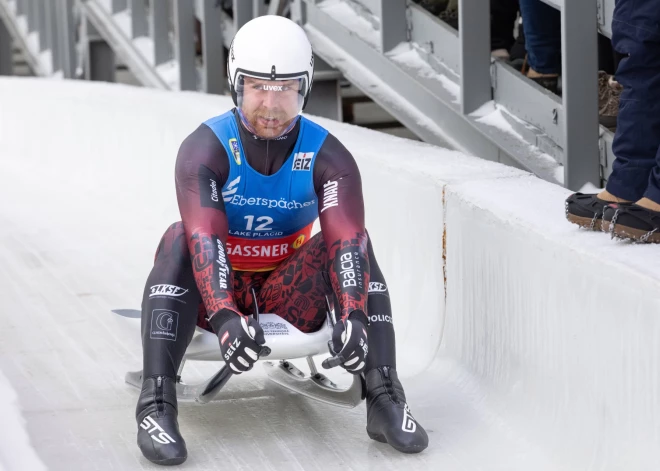 Latvijas kamaniņu braucēji Siguldā Pasaules kausa posmā iekļūst labāko desmitniekā