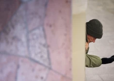 Atklāts nabadzības riskam pakļauto Latvijas iedzīvotāju skaits