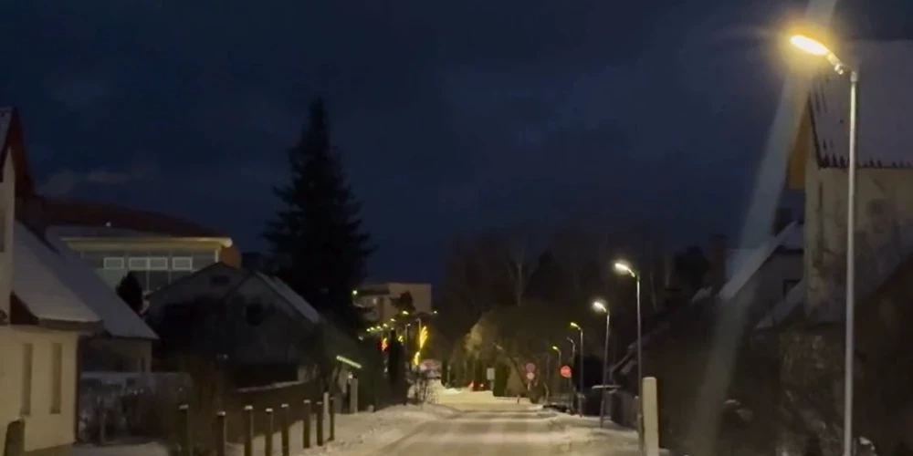 Viedais apgaismojums Madonas ielās (ekrānuzņēmums no video)