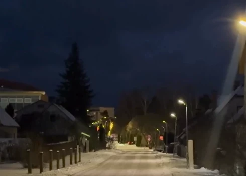 Viedais apgaismojums Madonas ielās (ekrānuzņēmums no video)