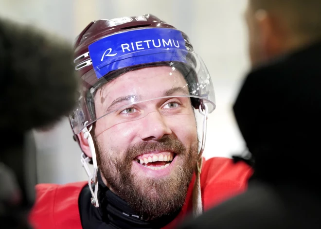 Haralds Egle rezultatīvi piespēlē "Energie" uzvarētajā Čehijas ekstralīgas spēlē