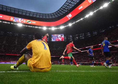 Tanzānijas vārtsargs saskumis pēc vārtu zaudējuma spēlē pret Maroku