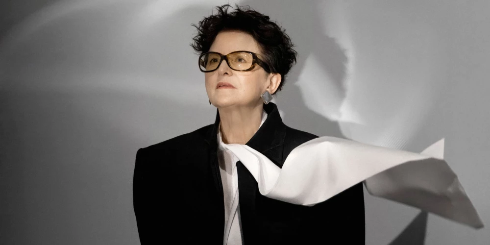 Rakstniece Māra Zālīte atzīst, ka viens no viņai nozīmīgākajiem notikumiem 2025. gadā ir ģimenes senās mājas atgūšana.