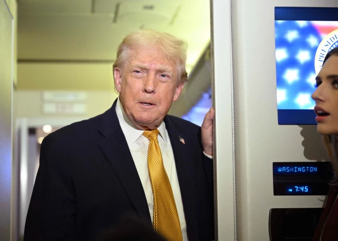 "Parunāsim par to pēc 20 dienām..." Tramps atkārtoti izsaka draudus Grenlandei